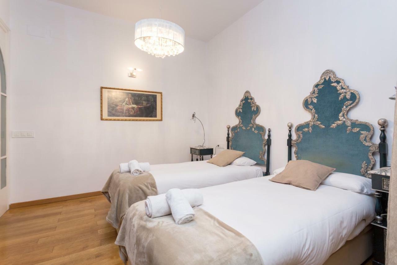 1229 - Awesome City Center Apartment With Terrace Barcelona Luaran gambar
